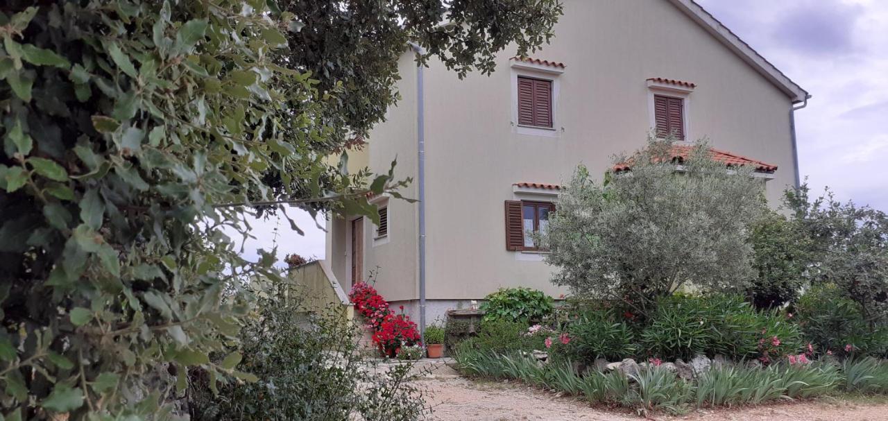 Kelk Loznati Apartment Exterior photo